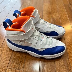 Boys Jordan Jumpman Two Trey